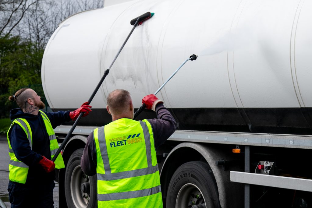 Fleet Cleaning in Glasgow with Mobile Fleetwash