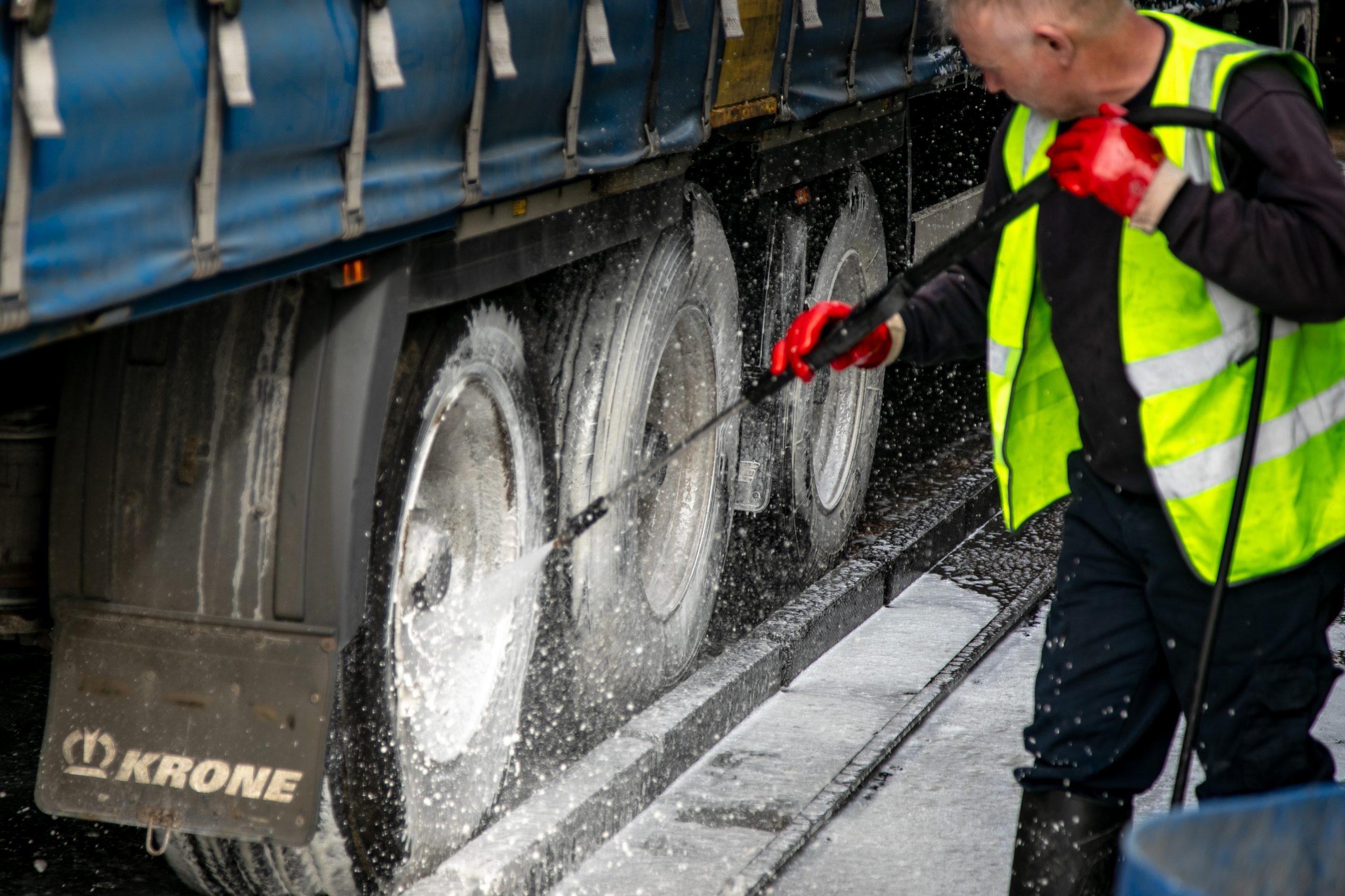 Fleet Cleaning in Wakefield with Mobile Fleetwash